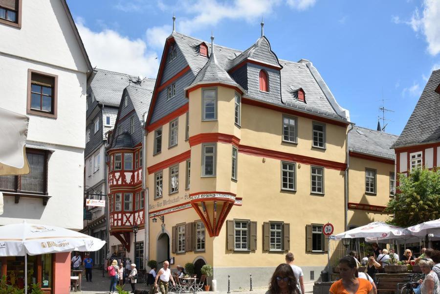 Отель Weinhaus Schultes Лимбург-ан-дер-Лан Экстерьер фото